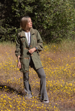 Cargar imagen en el visor de la galería, TRIESTE OLIVA