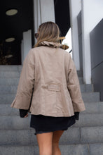 Cargar imagen en el visor de la galería, ESMIRNA BEIGE
